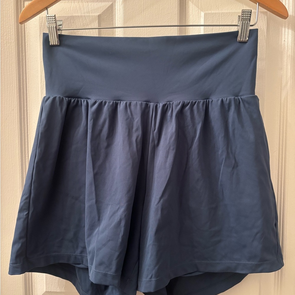 HALARA High-Waist Skort in Slate Navy